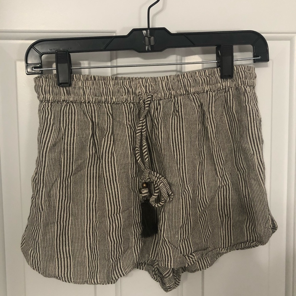 ✨STRIPED SUMMER LINEN SHORTS✨